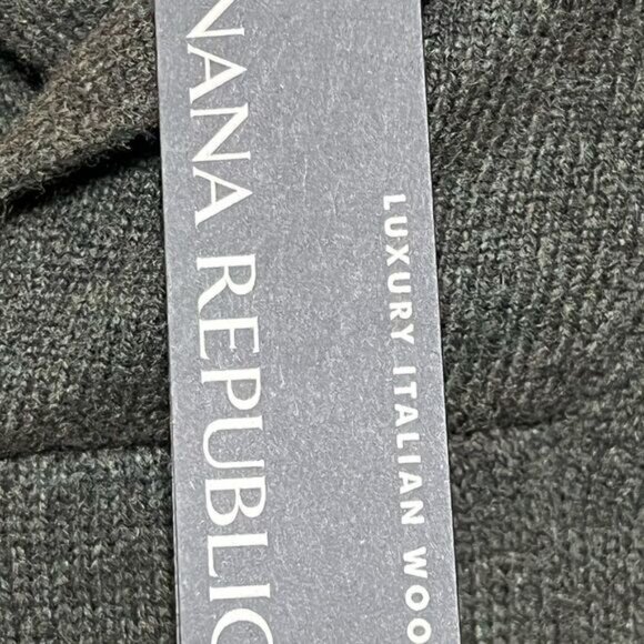 NWT Banana Republic Cozy Italian Olive Green Wool Sweater Mens L - Picture 6 of 6